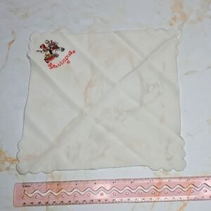 Embroidered White Handkerchief Bulgaria🔥 5/$25 Bundle Sale 🔥